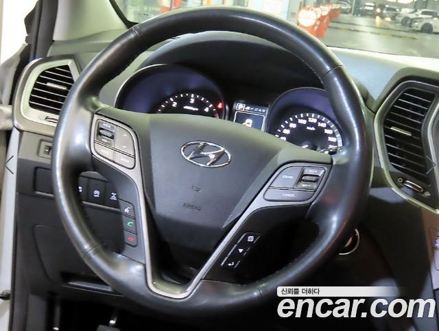 Hyundai Santa Fe The Prime Diesel 2.0 4WD Premium 2017 — фото 8