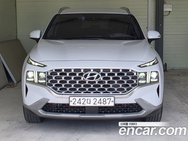 Hyundai Santa Fe Diesel 2.2 2WD Prestige 2021 — фото 2