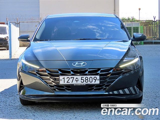 Hyundai Avante (CN7) 1.6 Modern