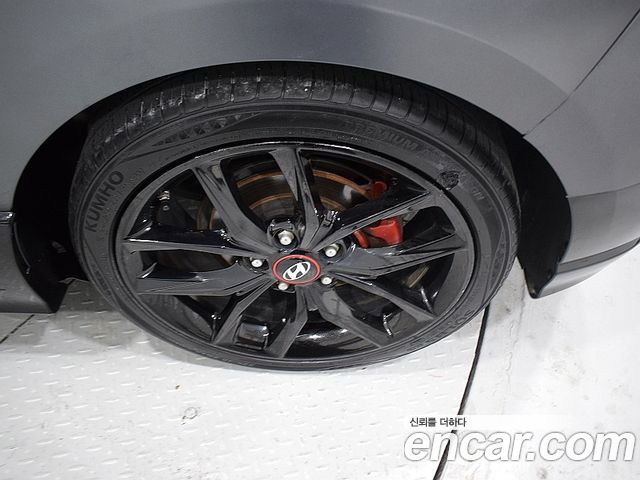 Hyundai Veloster (JS) 1.6 Turbo Sport Core 2018 — фото 5