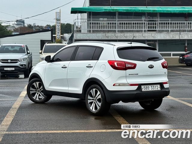 Kia Sportage R Diesel 2WD TLX High-Deluxe 2013 — фото 3