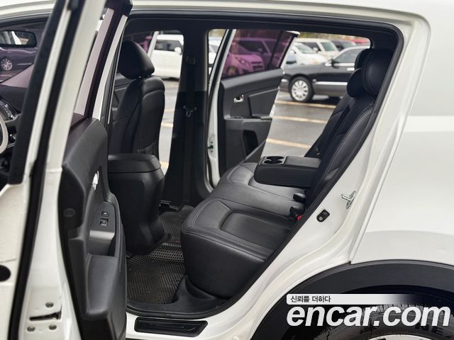 Kia Sportage R Diesel 2WD TLX High-Deluxe 2013 — фото 23