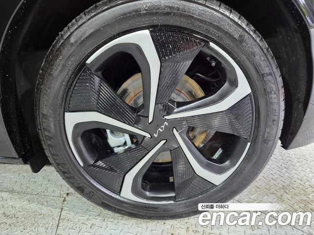 Kia EV6 Long Range 4WD GT Line 2024 — фото 8