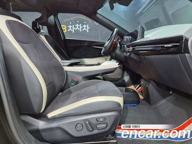 Kia EV6 Long Range 4WD GT Line 2024 — фото 10