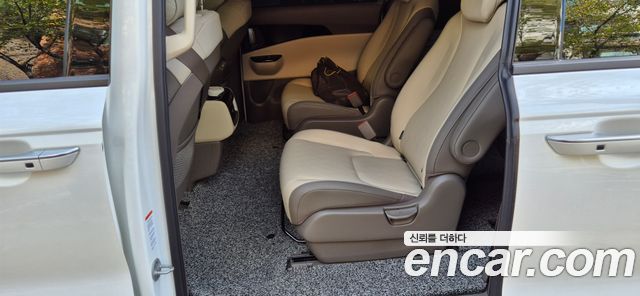 Kia Carnival (IV) Diesel 9-Seater Noblesse 2023 — фото 10