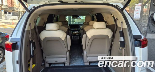 Kia Carnival (IV) Diesel 9-Seater Noblesse 2023 — фото 11