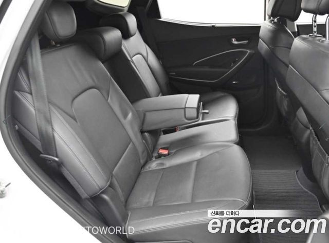 Hyundai Santa Fe (DM) Diesel(e-VGT) 2.0 2WD Exclusive 2015 — фото 16