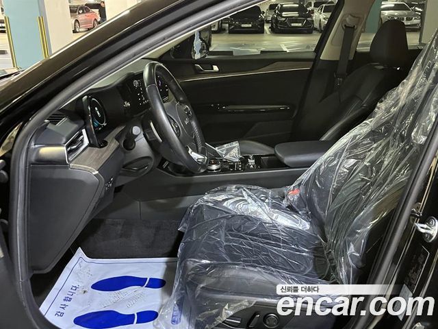 Kia K5 (III) 2.0 Noblesse 2023 — фото 15