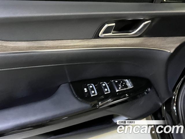 Kia K5 (III) 2.0 Noblesse 2023 — фото 16