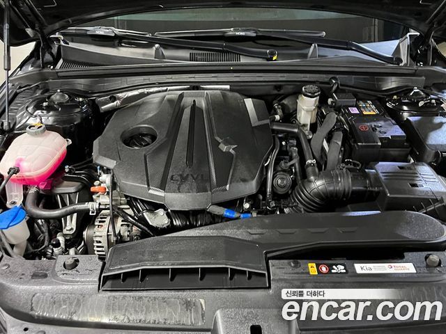 Kia K5 (III) 2.0 Noblesse 2023 — фото 21