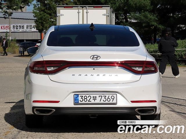 Hyundai Grandeur (IG) 3.0 LPi Modern (Rental Car) 2019 — фото 4