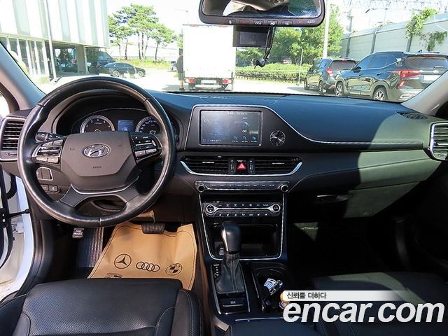 Hyundai Grandeur (IG) 3.0 LPi Modern (Rental Car) 2019 — фото 7