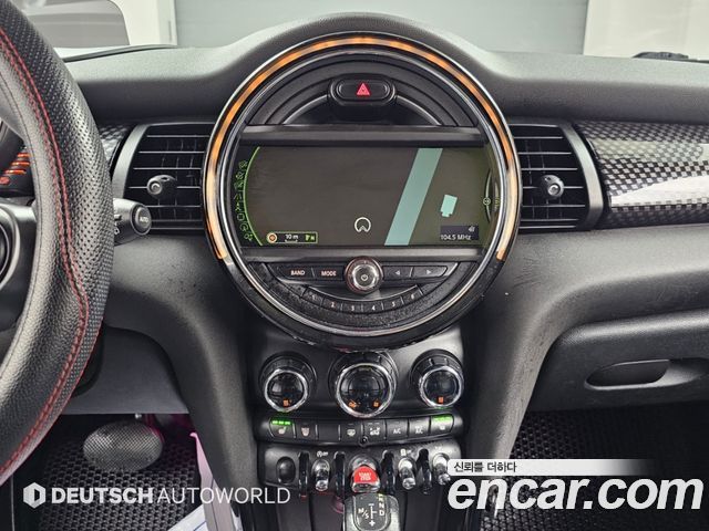 MINI Cooper S Standard Third Generation 2015 — фото 18