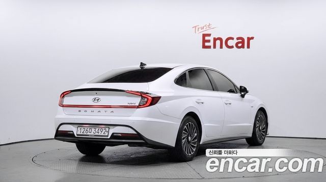 Hyundai Sonata Hybrid (DN8) Premium Family 2020 — фото 2