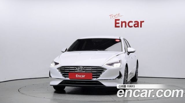 Hyundai Sonata Hybrid (DN8) Premium Family 2020 — фото 3