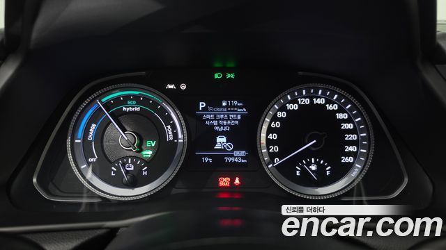 Hyundai Sonata Hybrid (DN8) Premium Family 2020 — фото 8