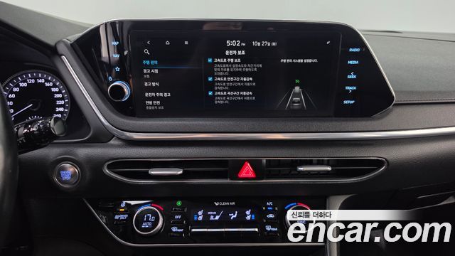 Hyundai Sonata Hybrid (DN8) Premium Family 2020 — фото 16