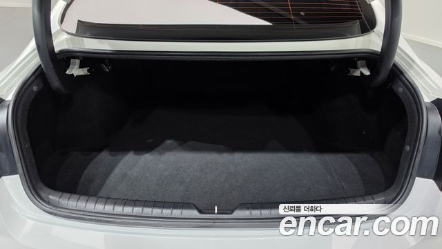 Hyundai Sonata Hybrid (DN8) Premium Family 2020 — фото 21