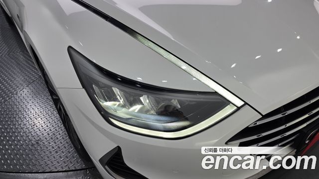 Hyundai Sonata Hybrid (DN8) Premium Family 2020 — фото 28
