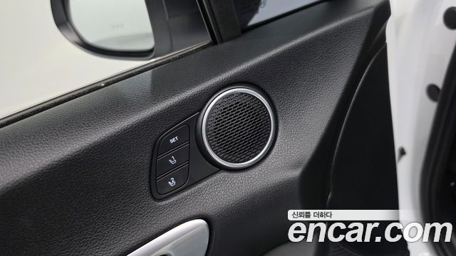 Hyundai Sonata Hybrid (DN8) Premium Family 2020 — фото 35
