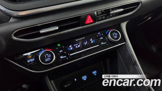 Hyundai Sonata Hybrid (DN8) Premium Family 2020 — фото 36