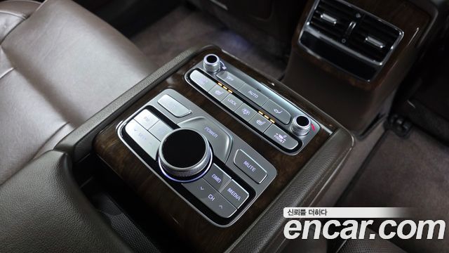 Kia K9 3.8 GDI AWD PlatinumⅢ 2020 — фото 22