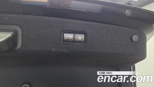 Kia K9 3.8 GDI AWD PlatinumⅢ 2020 — фото 24