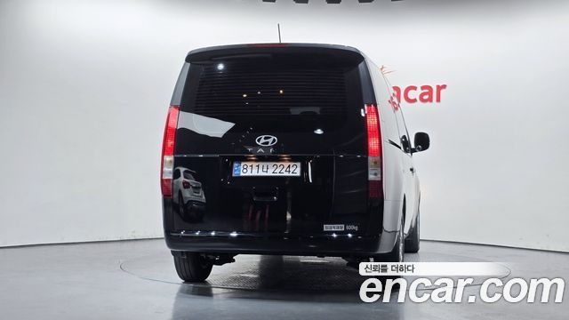 Hyundai Staria Cargo 5-Seater Modern 2025 — фото 4