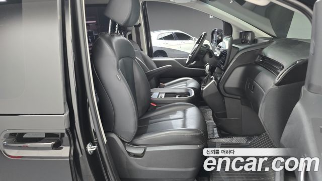 Hyundai Staria Cargo 5-Seater Modern 2025 — фото 11