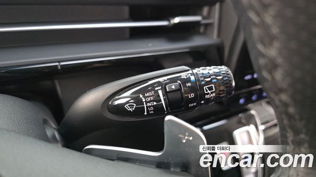 Hyundai Staria Lounge 9-Seater Prestige 2024 — фото 18