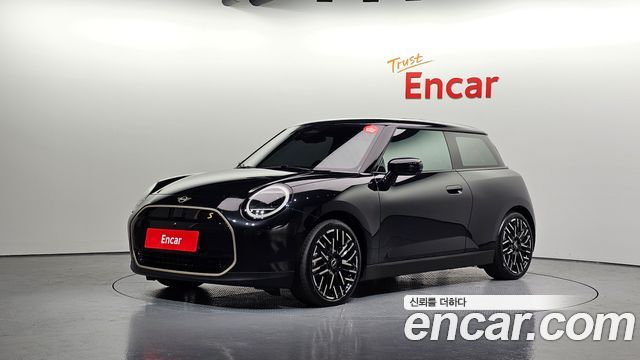 MINI Cooper Electric (IV) SE Favoured