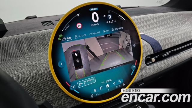 MINI Cooper Electric (IV) SE Favoured 2024 — фото 16