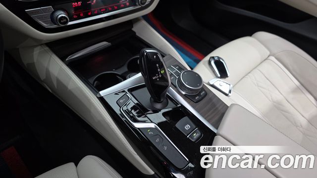 BMW 6 Series GT (G32) 620d Luxury 2020 — фото 9