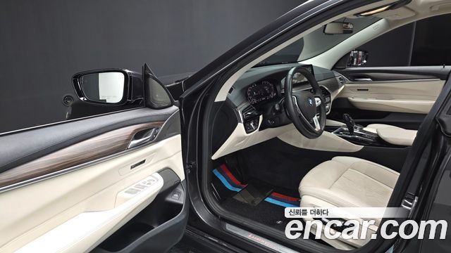 BMW 6 Series GT (G32) 620d Luxury 2020 — фото 10