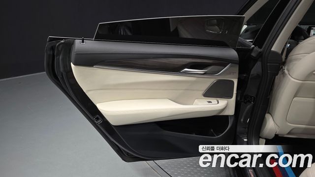 BMW 6 Series GT (G32) 620d Luxury 2020 — фото 25