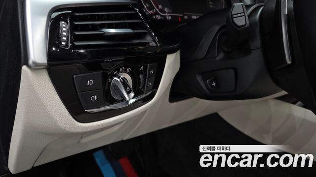 BMW 6 Series GT (G32) 620d Luxury 2020 — фото 30