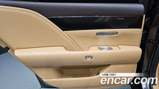 Genesis G90 (RS4) Gasoline 3.5 Turbo AWD 2023 — фото 25