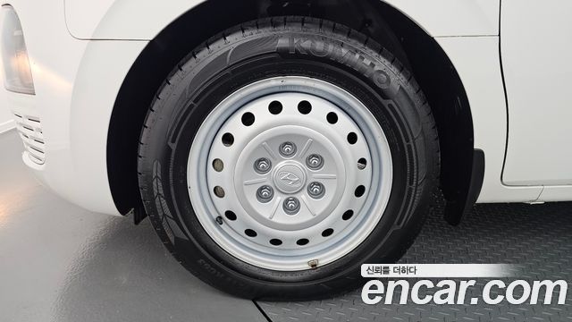 Hyundai Staria Cargo 5-Seater Smart 2022 — фото 5