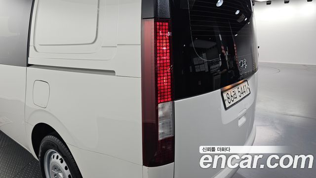 Hyundai Staria Cargo 5-Seater Smart 2022 — фото 23