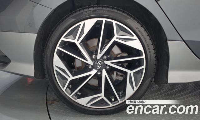 Hyundai Ioniq 6 Long Range Prestige 2023 — фото 5