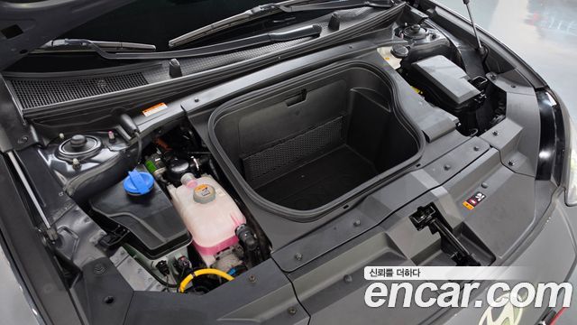 Hyundai Ioniq 6 Long Range Prestige 2023 — фото 6