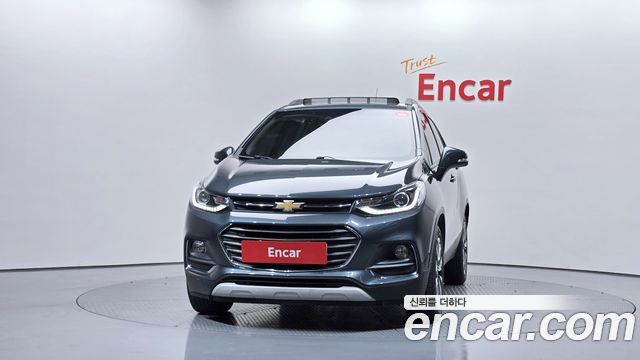 Chevrolet Trax 1.4 Premier 2021 — фото 3