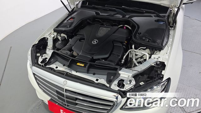 Mercedes-Benz E-Class (W213) E450 4MATIC Exclusive 2019 — фото 6