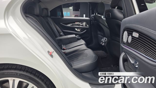 Mercedes-Benz E-Class (W213) E450 4MATIC Exclusive 2019 — фото 12