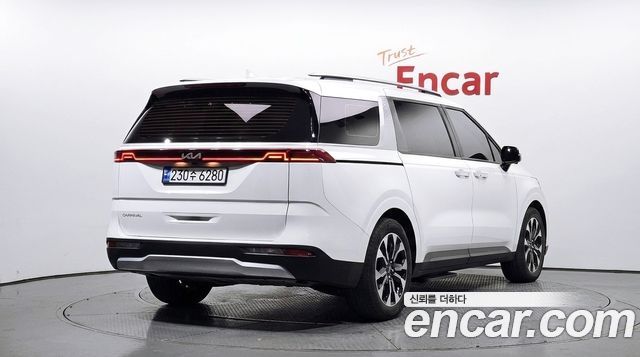Kia Carnival (IV) Gasoline 9-Seater Prestige 2023 — фото 2