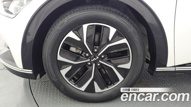Kia EV6 Long Range Earth 2022 — фото 5