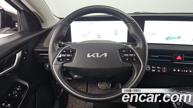 Kia EV6 Long Range Earth 2022 — фото 13