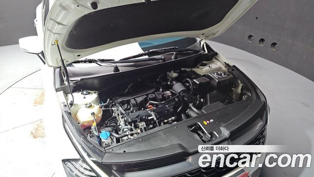 Kia Sportage (V) Gasoline 1.6 Turbo 2WD Signature 2024 — фото 6