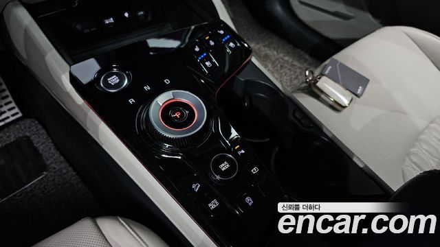 Kia Sportage (V) Gasoline 1.6 Turbo 2WD Signature 2024 — фото 9