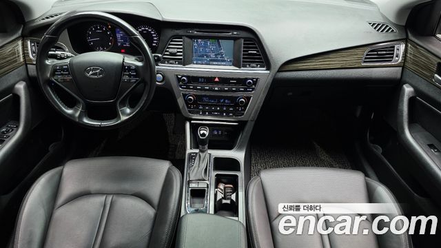 Hyundai Sonata (LF) 2.0 Smart 2015 — фото 7